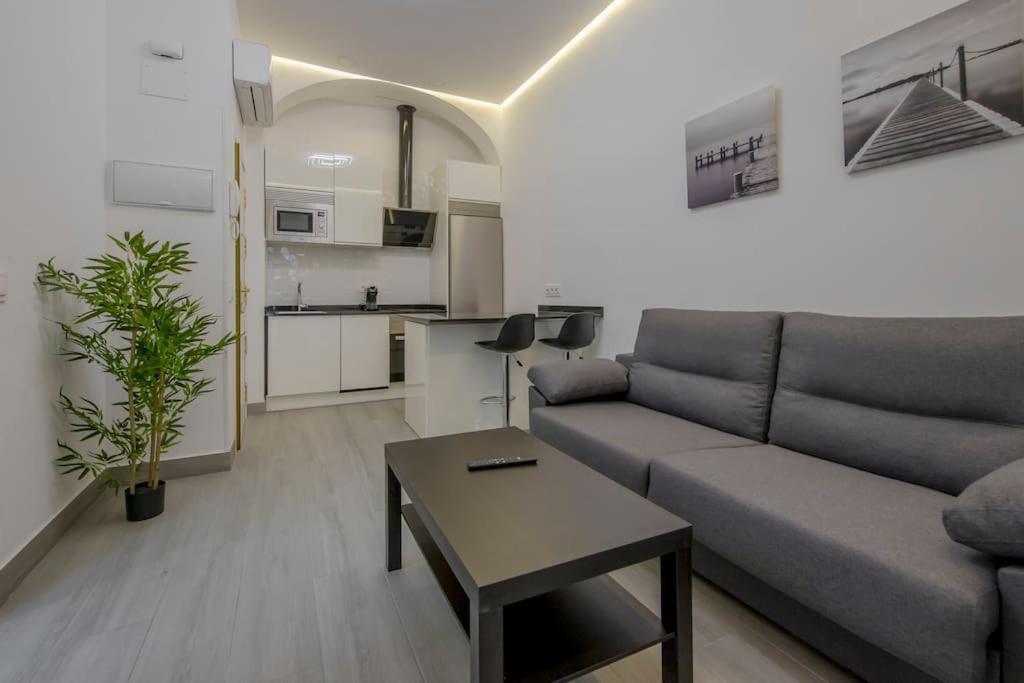 Suara Apartamentos 2 Madrid Dış mekan fotoğraf