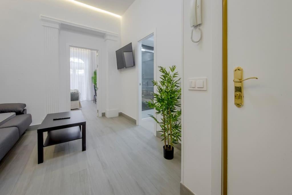 Suara Apartamentos 2 Madrid Dış mekan fotoğraf